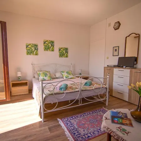 Gasthuis Nena Mali Lošinj