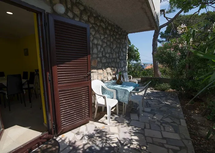 Nena 게스트하우스 3*